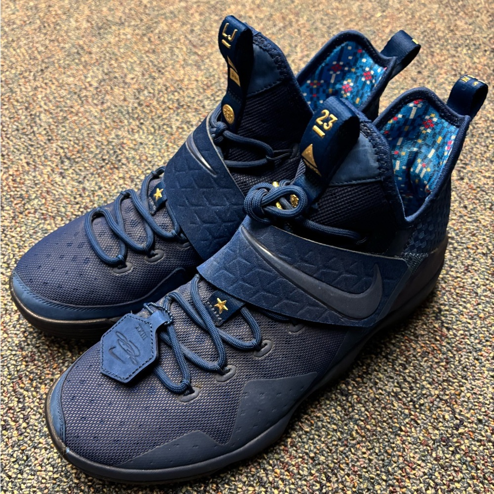 Nike LeBron Soldier 11 Navy Blue Sneakers